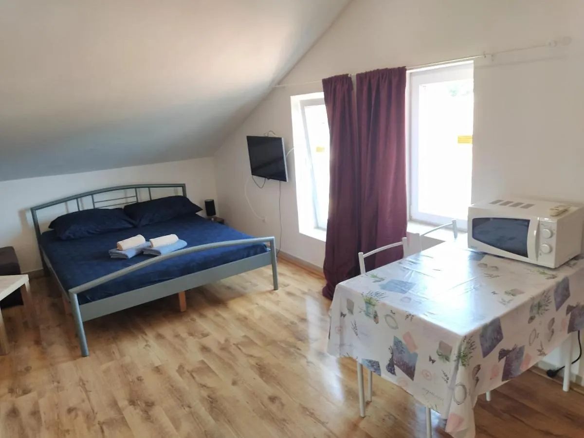 Dejan Apartment 2-Top Centar-Old Town Studio Póla