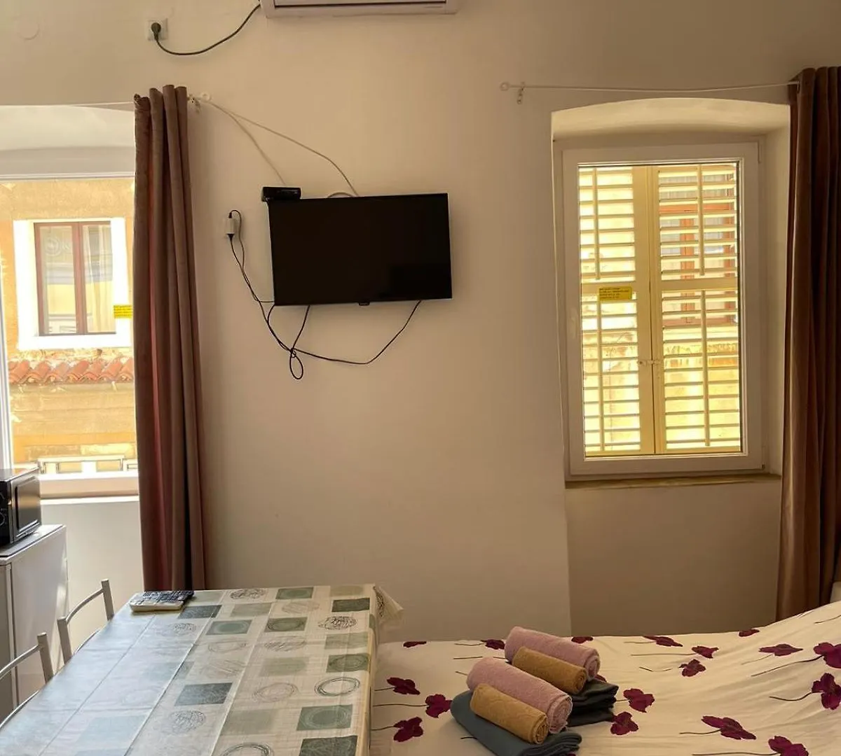 Dejan Apartment 2-Top Centar-Old Town Studio Croatia