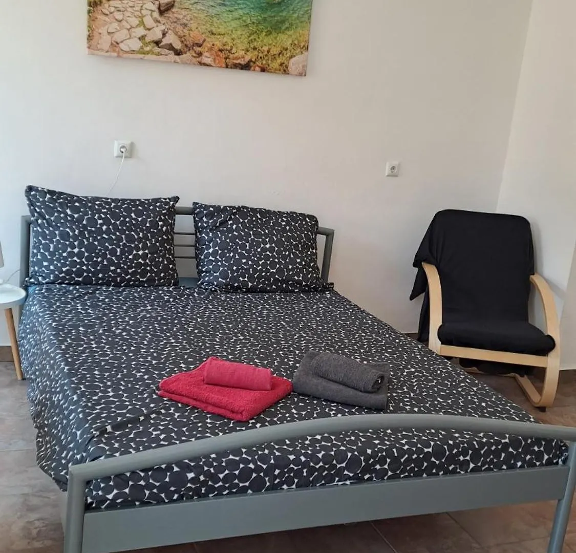Dejan Apartment 2-Top Centar-Old Town Studio Pula 0*,  Croatia