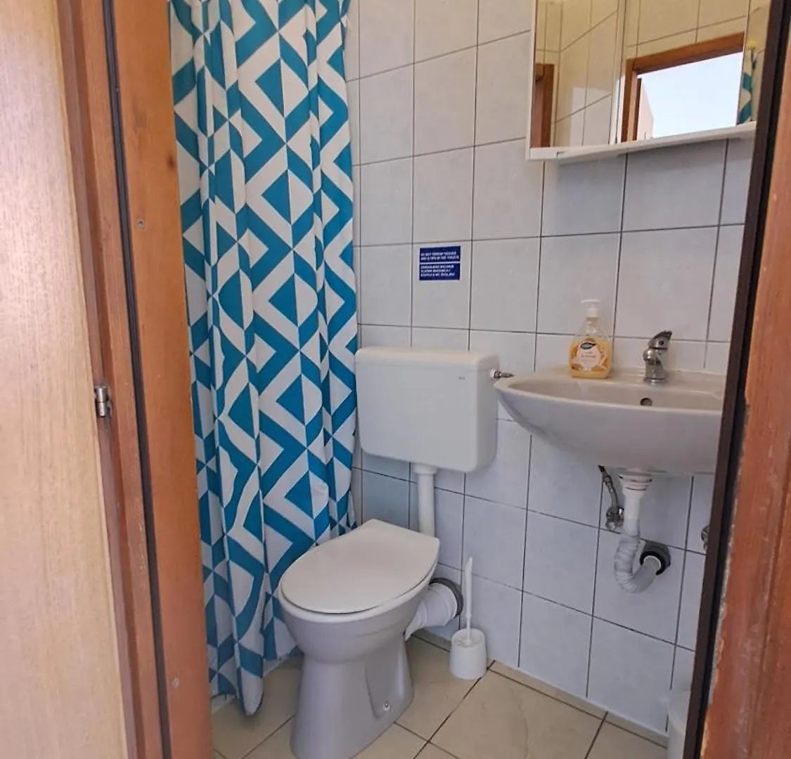 Dejan Apartment 2-Top Centar-Old Town Studio Pula Croatia